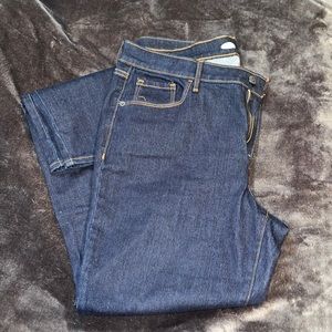 Old Navy skinny Jeans